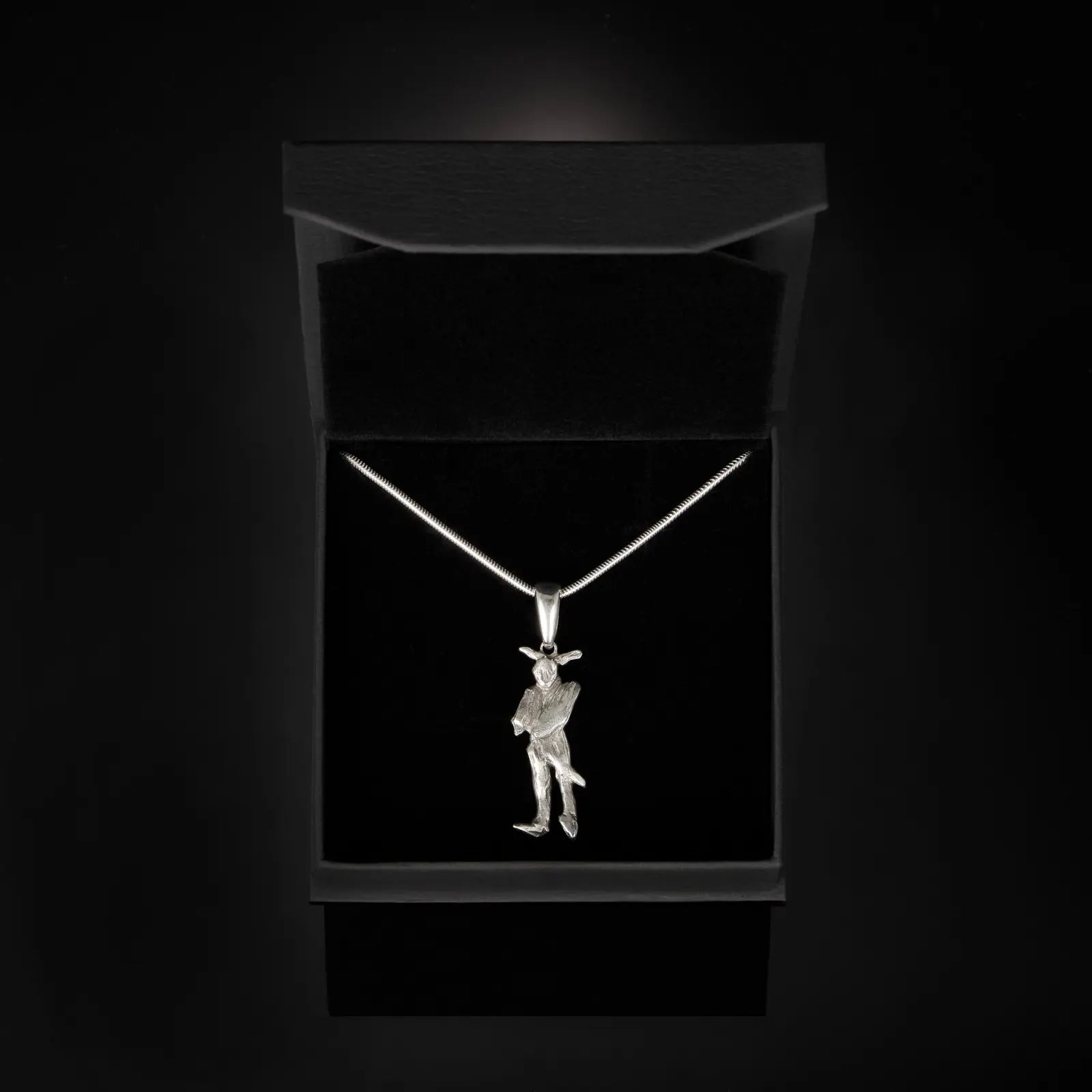 Bunnyman シルバーネックレス
